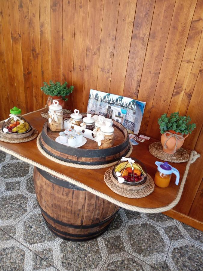 B&B L'Oasi Del Sole Uggiano La Chiesa Eksteriør bilde