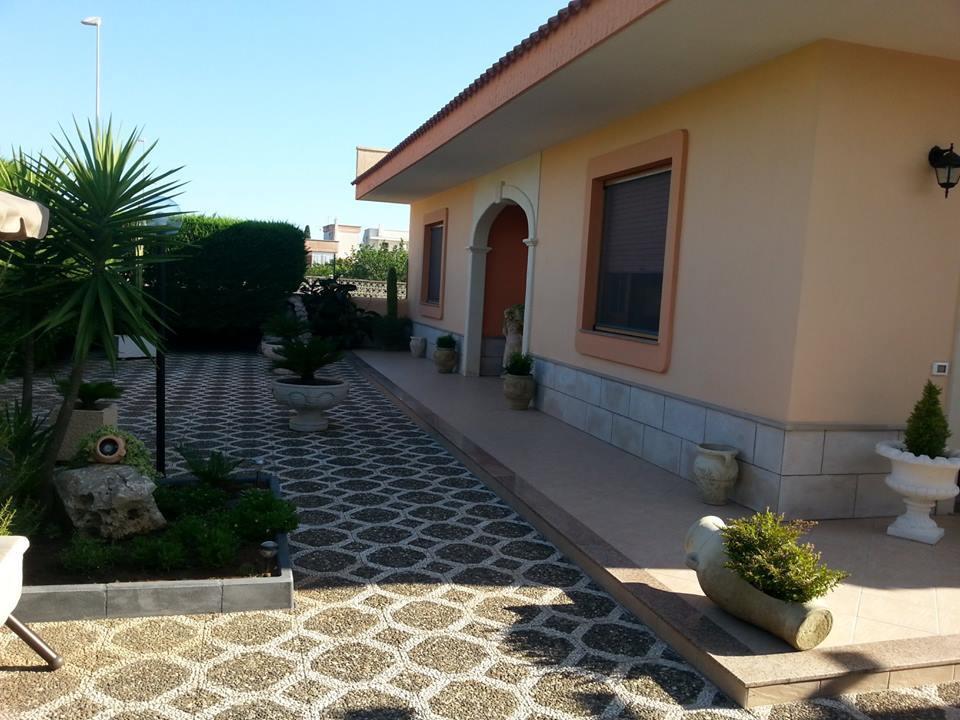 B&B L'Oasi Del Sole Uggiano La Chiesa Eksteriør bilde